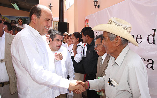 Encabeza el gobernador Rubén Moreira Sesión Solemne de Cabildo por el 283 aniversario de  la fundación de Viesca