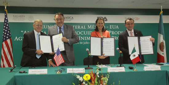     Firman México y Estados Unidos carta de intención para fortalecer la inocuidad de alimentos