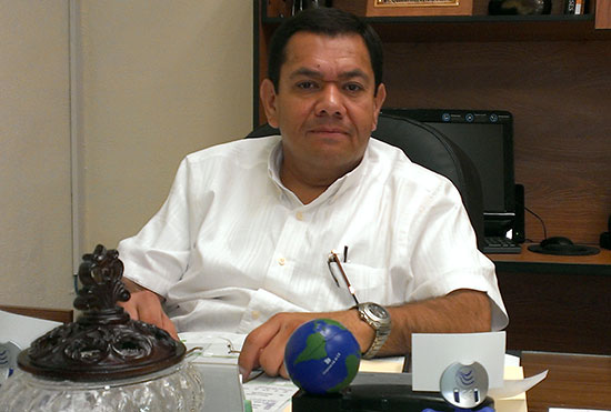 Jefe de la Jurisdicción Sanitaria 02, doctor Guillermo Herrera Téllez.