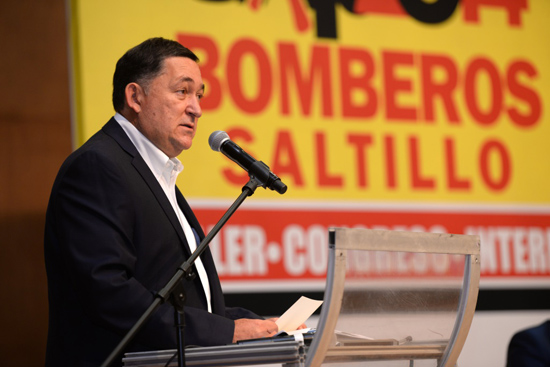 Inaugura alcalde Congreso Internacional de Bomberos 
