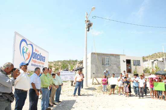 Inician ampliación de red eléctrica en colonia Luis Castro Ortiz 