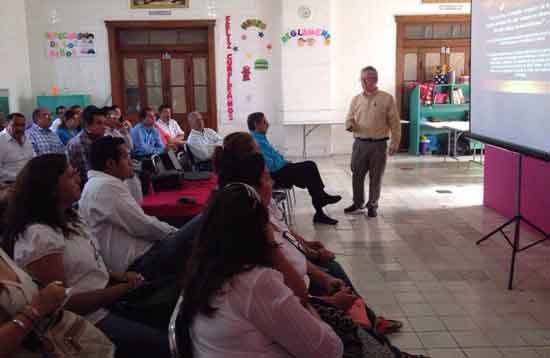 Ofrece talleres y cursos recreativos municipio de Ramos Arizpe 