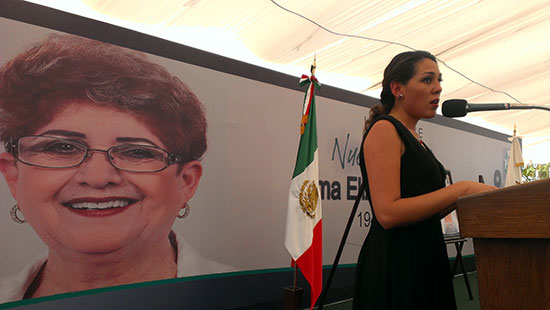Reconoce gobernador trayectoria de Irma Elizondo