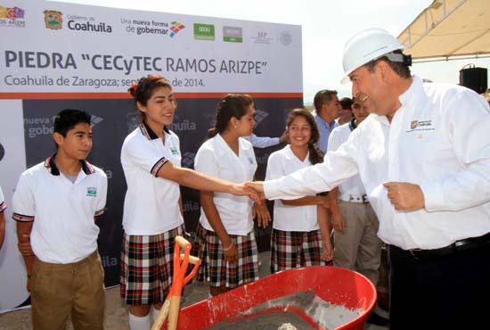 CON EL APOYO DE EPN, COAHUILA FORTALECE LA EDUCACIÓN MEDIA Y SUPERIOR: RUBÉN MOREIRA