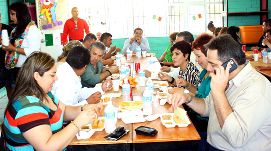 Continua el alcalde Lenin Pérez programa “Escuela en Movimiento” en primaria “Humberto Jiménez Garza” 