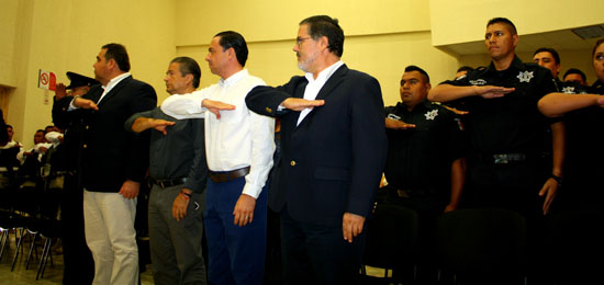 PRESIDE EL ALCALDE LENIN PÉREZ GRADUACIÓN DE CADETES DE LA “ACADEMIA DE POLICIA MUNICIPAL”.