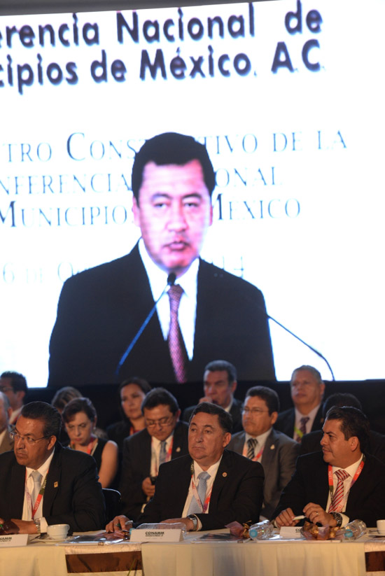 Representará Isidro en CONAMM a alcaldes de Coahuila
