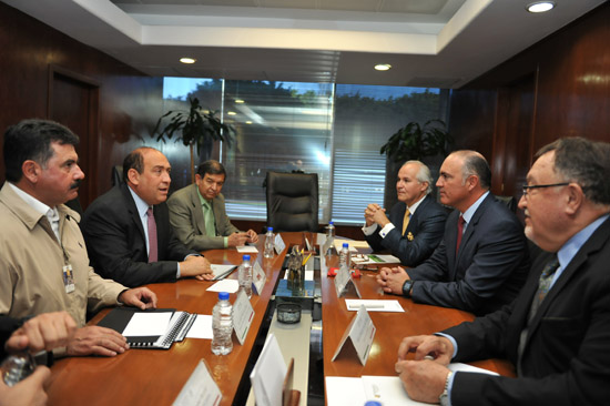 Gobernador Rubén Moreira sostiene reunión de trabajo con titular de la SAGARPA 