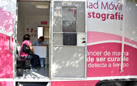 Previenen mujeres saltillenses con mamografías el cáncer de mama 