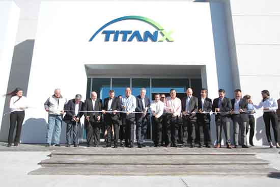 Encabeza gobernador inicio de operaciones de empresa 'Titan X' 