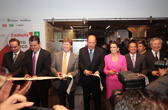 Inauguran gobernador y Secretario de Turismo Federal 'Coahuila en Punto México' 