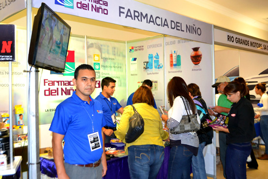 Vincula Fomento Económico municipal trabajadores a empresas en Acuña 