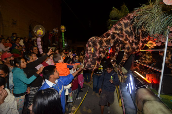 Fomenta el festival "Coahuila Brilla 2015" la sana convivencia entre las familias coahuilenses 