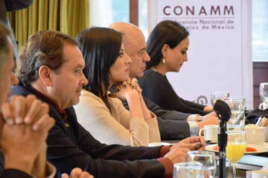 Realizan en México reunión de la Conamm, asiste el Alcalde Licenciado Gerardo García Castillo 