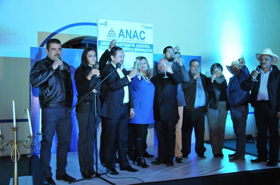 Se reúnen Alcaldes, Síndicos y Regidores Humanistas en Monclova 