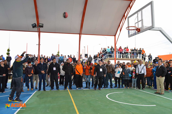 Inaugura alcalde Lenin Pérez “Polideportivo Poniente” en Acuña 
