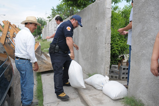 Inicia Protección Civil operativo contra inundaciones en colonia Las Flores 