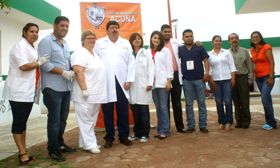 Realiza salud municipal brigada multidisciplinaria en col. “San Antonio” 