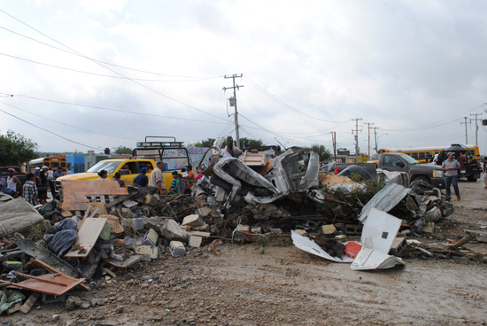 Tornado F4 destroza Cd. Acuña, Coahuila 