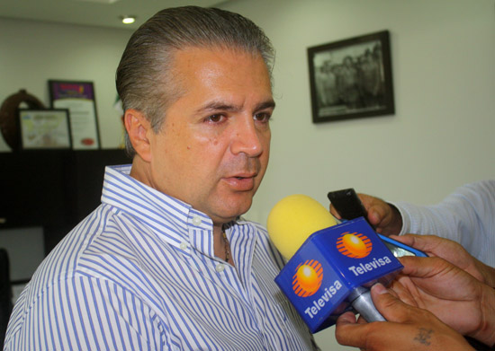 Anuncia alcalde Evaristo Lenin Pérez inversión millonaria para Acuña en 2015 