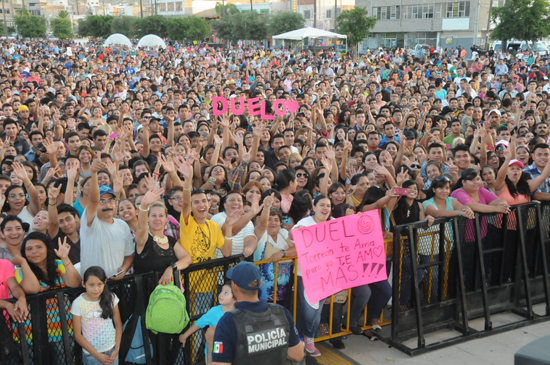 Disfrutan más de 45 mil el inicio del festival La Calle es de Todos 2015 