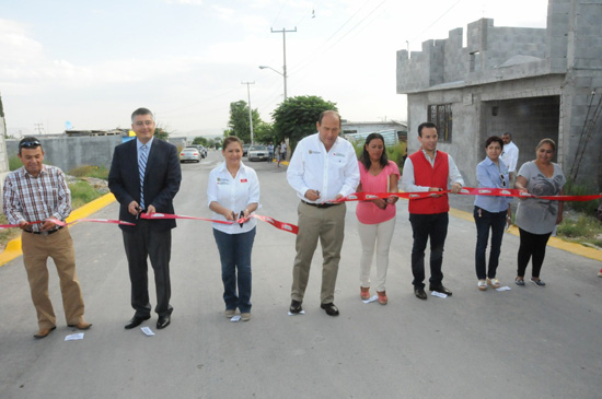 Con más pavimentación, el gobierno de Rubén Moreira contribuye al desarrollo y competitividad de Coahuila 