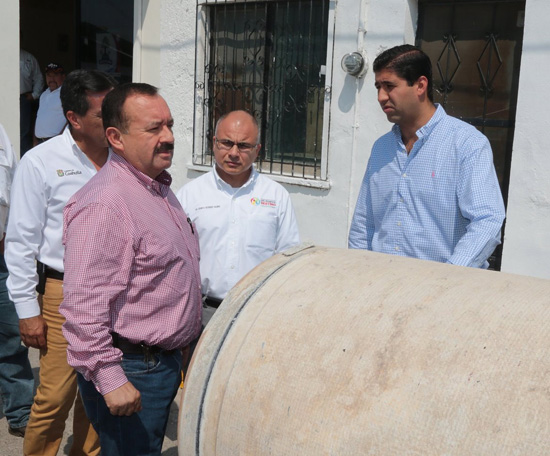 Gobierno de Coahuila impulsa obras de agua potable para bienestar de las familias 