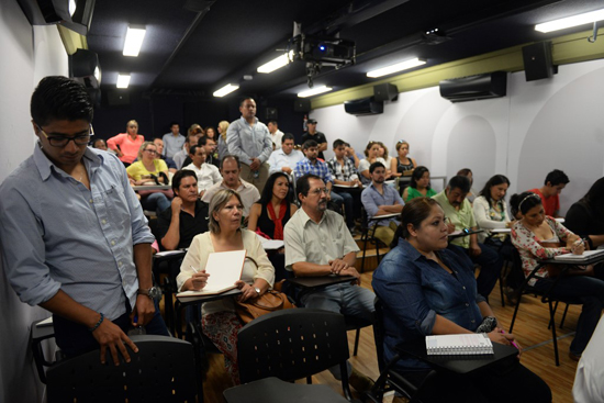 Inaugura Isidro capacitación a micro, pequeños y medianos empresarios 