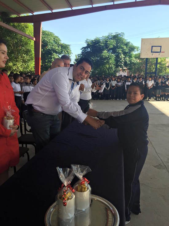 Paquetes escolares para Ramos Arizpe 