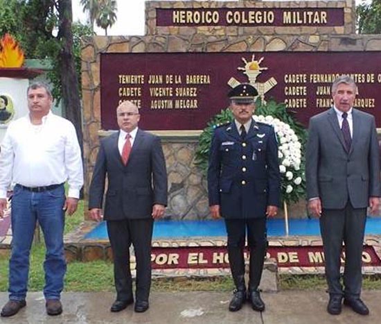 Se une César Gutiérrez al reconocimiento al coronel  José Abraham Alba Hernández 