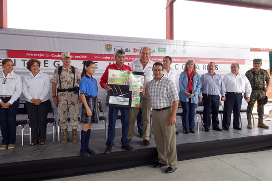Coahuila está orgulloso del Ejército y de la Marina Armada de México.- Rubén Moreira 