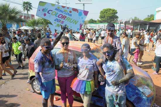 Monclova se pinta de colores con carrera Color Run 2015 