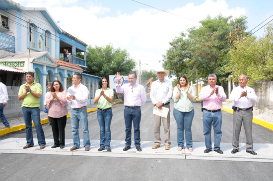Nueva obra de pavimentación en la Colonia Loma Linda 
