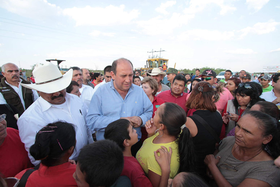 Reformas impulsadas por Enrique Peña Nieto traen beneficios para Coahuila 