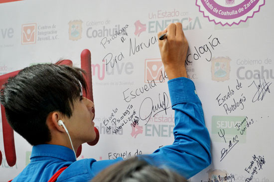 Se firma en Coahuila “Alianza de Jóvenes Contra las Adicciones” 