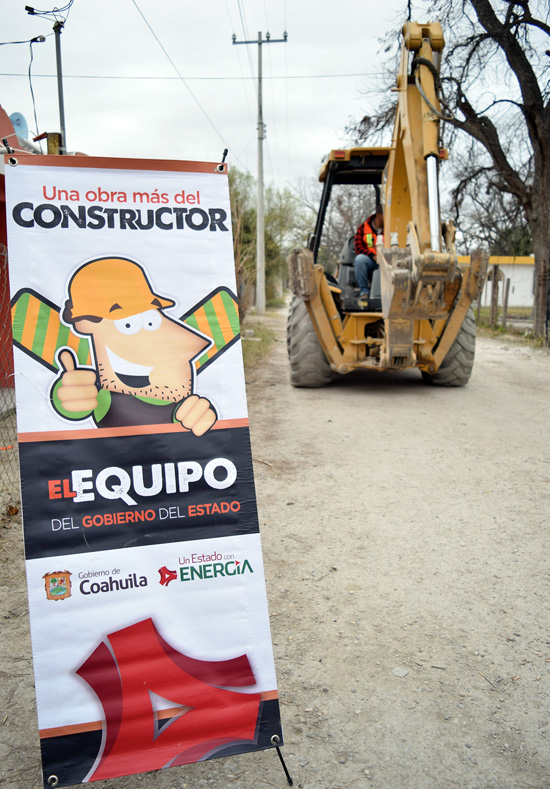 Arrancan pavimentación de calles de Nava dentro del programa estatal “Cien Obras Más para Coahuila” 