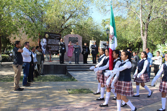 Conmemoran  Aniversario del Natalicio de Francisco I. Madero 