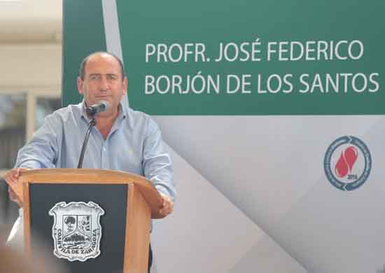Reconocimiento en vida al profesor José Federico Borjón de los Santos 