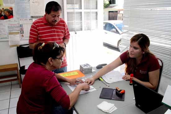 Trabaja INAPAM en brindar atención especializada adultos mayores de Coahuila 