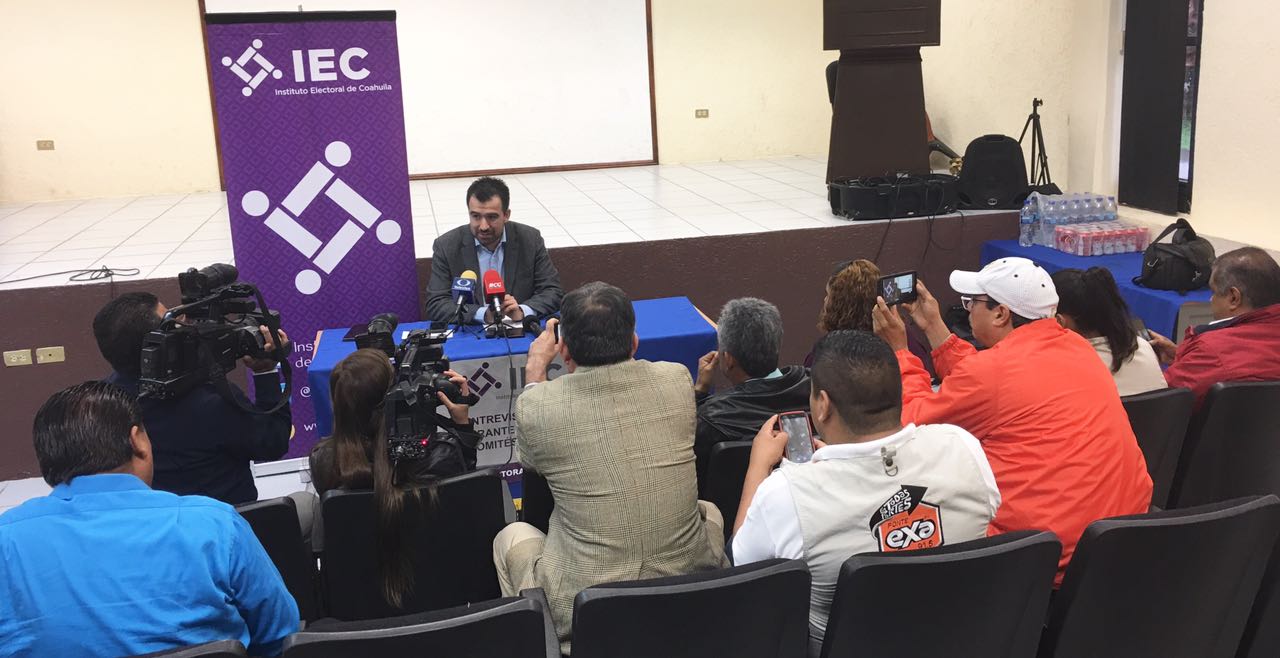 Consejeros del Instituto Electoral de Coahuila realizan una gira de trabajo por las diferentes regiones del Estado.	