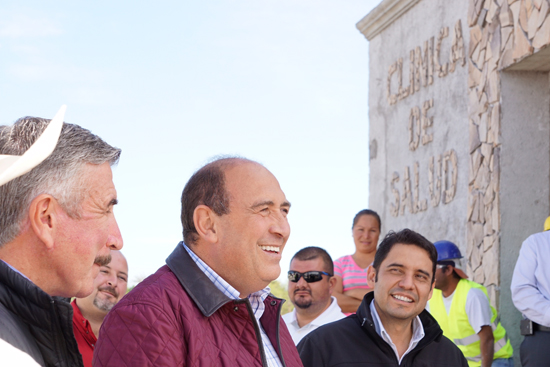 Construye gobierno del estado más obras en todas las regiones de Coahuila 