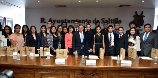 Jóvenes visionarios integran Cabildo 