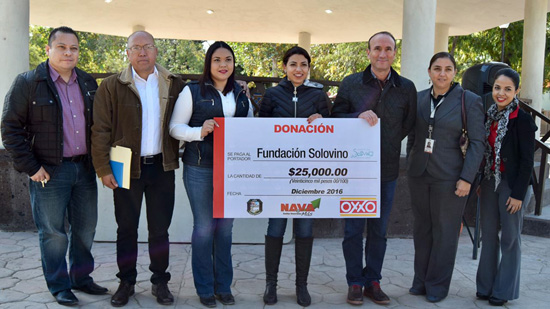 Entrega grupo Oxxo apoyo a Fundación Solovino de Nava 