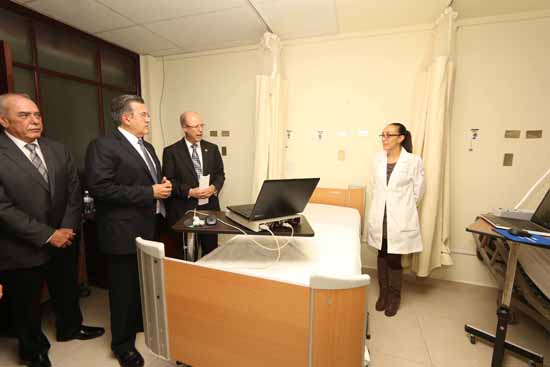 Inauguran Áreas de Atención en el Hospital Universitario de Saltillo 