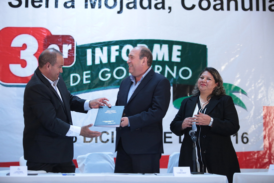 Sierra Mojada es prioridad para Coahuila en temas de salud.-  gobernador 