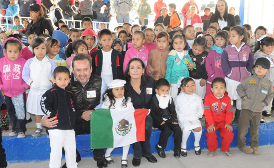 Brigada escolar y lunes cívico en Jardín de Niños “Eulalio Gutiérrez Ortiz” 