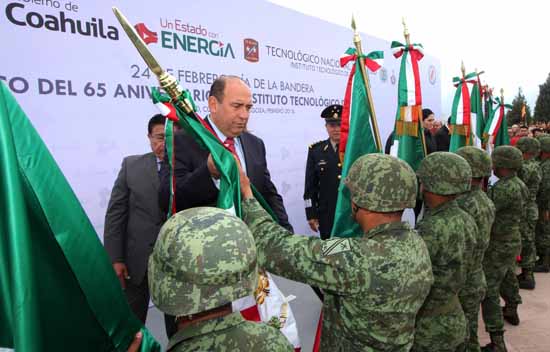 Coahuila celebra Día de la Bandera Nacional 