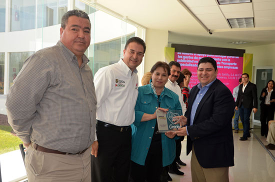 Reconoce DIF Coahuila a empresas comprometidas 