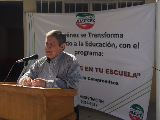 Inaugura Salvador Lozano techumbre en escuela primaria del ejido Orégano 