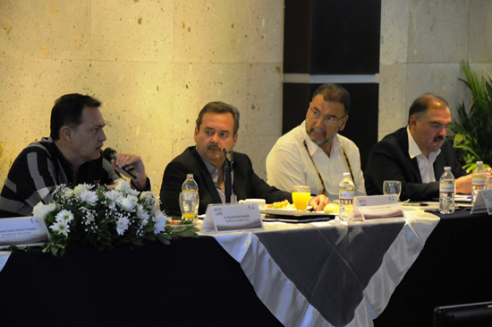 Asiste Alcalde Gerardo García a la XXXVII Sesión del Anac 